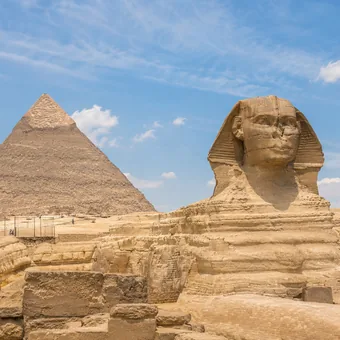 Sphinx et pyramide de Gizeh